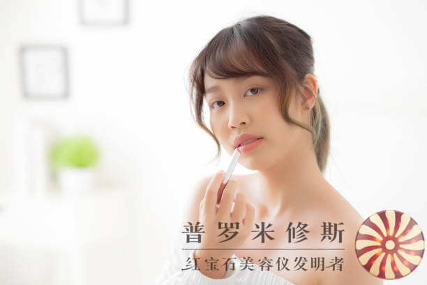 淡紋美容儀：低價實現(xiàn)高效淡化細紋效果，讓你煥發(fā)青春活力！