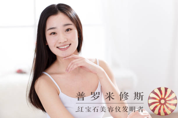 抗衰老美容儀：科技創(chuàng)新，重拾青春容顏！