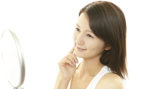 健康美膚警示：盲目追求速效除斑，小心踏入損害健康的陷阱！
