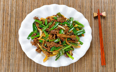 肌膚煥白無(wú)瑕，只需12款神奇食譜的魔法！