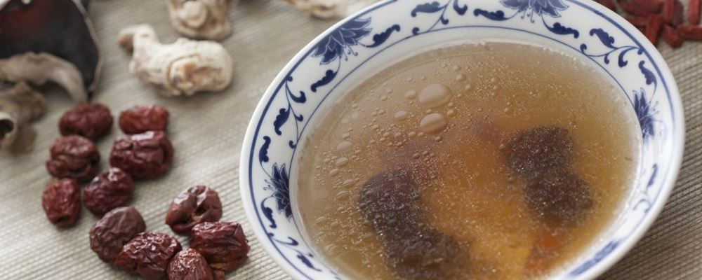 瞬間祛斑，水到渠成：三種神奇水源，讓你告別臉上討厭的斑點！
