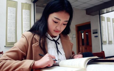 告別臉上斑點，不再煩惱：神奇祖?zhèn)餍∑?，讓你重拾自信? />        </a>
                                </div>
                            <div   id=